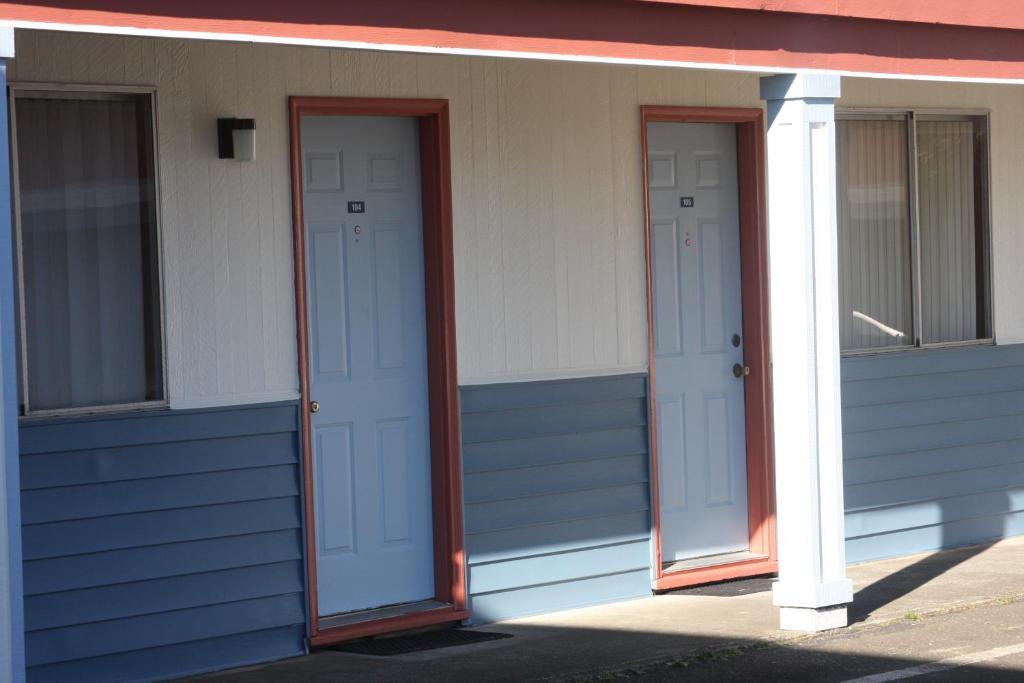 Heidi'S Inn Ilwaco Exterior foto